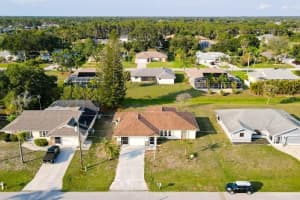 285 MARK TWAIN LANE, ROTONDA WEST, FL 33947 - MLS#MFRC7513749