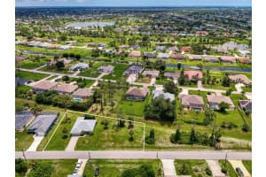 123 ALBATROSS ROAD, ROTONDA WEST, FL 33947 - MLS#MFRC7513768