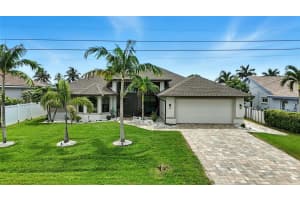4405 5TH PLACE, CAPE CORAL, FL 33914 - MLS#MFRC7513775
