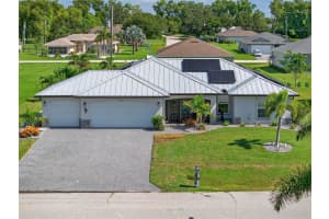 25459 Estrada Cir, PUNTA GORDA
