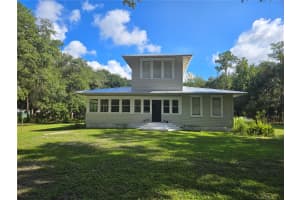 1633 Pioneer Dr, LAKELAND