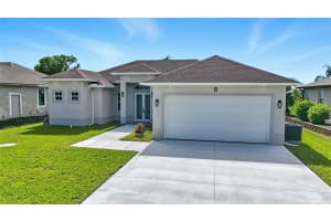 8 BEACON DRIVE, PLACIDA, FL 33946 - MLS#MFRC7513868