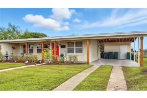 2804 STARLITE LANE, PORT CHARLOTTE, FL 33952 Sold 10/01/25