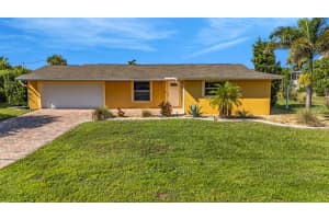 115 SINCLAIR SE, PORT CHARLOTTE, FL 33952 Sold 09/16/25