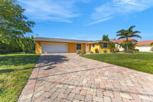 115 SINCLAIR SE, PORT CHARLOTTE, FL 33952 Sold 09/16/25