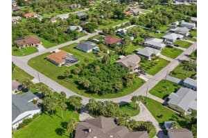 18443 BRIGGS CIRCLE, PORT CHARLOTTE, FL 33948 - MLS#MFRC7513924
