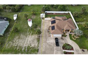 18319 ARAPAHOE CIRCLE, PORT CHARLOTTE, FL 33948 - MLS#MFRC7513975