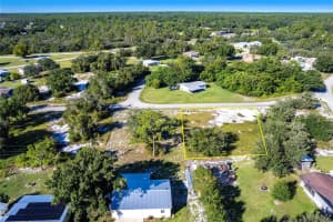 917 HOLLYHOCK COURT, LAKE PLACID, FL 33852 - MLS#MFRC7513986