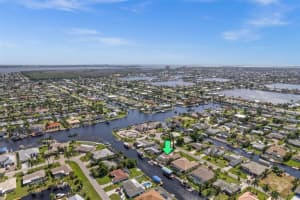 4927 Sw 2nd Ave, CAPE CORAL