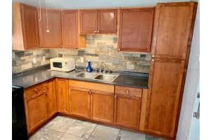 7964 HYDE PARK AVENUE, NORTH PORT, FL 34287 Sold 09/30/25