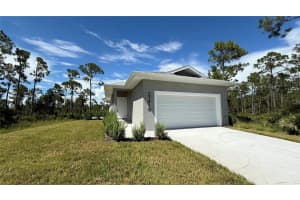 27418 Las Lomas Dr, PUNTA GORDA