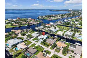 5622 DEAUVILLE COURT, CAPE CORAL, FL 33904 - MLS#MFRC7514199