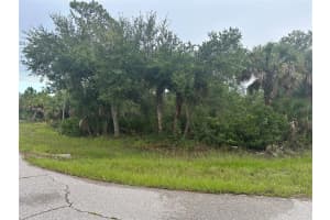17043 CLARK AVENUE, PORT CHARLOTTE, FL 33948 - MLS#MFRC7514248