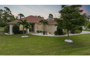5208 CHURCHILL ROAD, PORT CHARLOTTE, FL 33981 - MLS#MFRC7514343