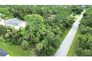 13500 SEDGWICK AVENUE, PORT CHARLOTTE, FL 33953 - MLS#MFRC7514398