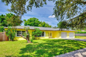 104 HERCULES AVENUE, CLEARWATER, FL 33765 - MLS#MFRC7514399