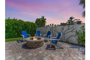 6923 OLD WHISKEY CREEK DRIVE, FORT MYERS, FL 33919 - MLS#MFRC7514413