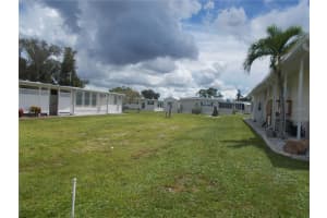 6542 HIKINA DRIVE, NORTH PORT, FL 34287 - MLS#MFRC7514556