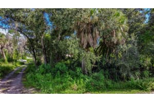 1104 BUENA VISTA CIRCLE, PORT CHARLOTTE, FL 33953 - MLS#MFRC7514604
