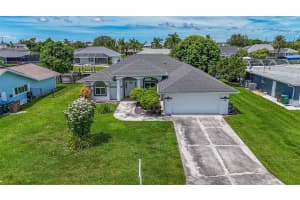 3902 Se 13th Ave, CAPE CORAL