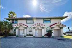 1350 Mediterranean Dr #2, PUNTA GORDA