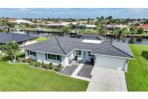 440 CAPRI ISLES COURT, PUNTA GORDA, FL 33950 - MLS#MFRC7514713