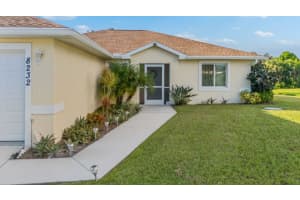 8232 WAWANA ROAD, NORTH PORT, FL 34287 - MLS#MFRC7514814