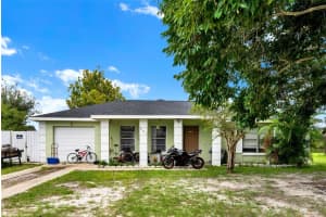 807 ASPENWOOD CIRCLE, KISSIMMEE, FL 34743 - MLS#MFRC7514858