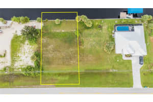8861 ST PAUL DRIVE, PORT CHARLOTTE, FL 33981 - MLS#MFRC7514890