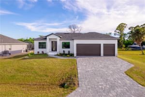 15089 ALDAMA CIRCLE, PORT CHARLOTTE, FL 33981 - MLS#MFRC7514901