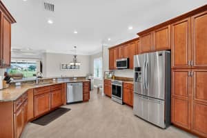 559 BOX ELDER COURT, ENGLEWOOD, FL 34223 Sold 11/17/25