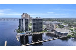 1920 VIRGINIA AVENUE, FORT MYERS, FL 33901 - MLS#MFRC7514937