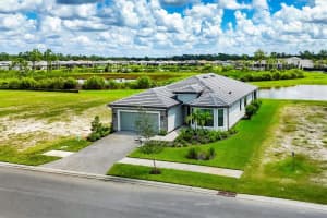 4400 LAKESIDE GROVE PLACE, NORTH PORT, FL 34289 - MLS#MFRC7515023