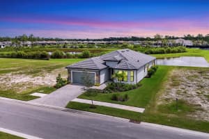 4400 LAKESIDE GROVE PLACE, NORTH PORT, FL 34289 - MLS#MFRC7515023