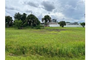 MLS# MFRC7515085, Port Charlotte, Florida 33952