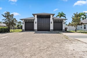 2415 PRICE BOULEVARD, NORTH PORT, FL 34286 - MLS#MFRC7515168