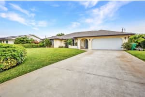 124 BEDFORD DRIVE, PORT CHARLOTTE, FL 33952 - MLS#MFRC7515367