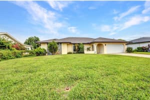 124 BEDFORD DRIVE, PORT CHARLOTTE, FL 33952 - MLS#MFRC7515367