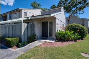 5753 SUMMER SIDE LANE, SARASOTA, FL 34231 - MLS#MFRC7515419