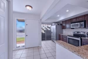 5753 SUMMER SIDE LANE, SARASOTA, FL 34231 - MLS#MFRC7515419