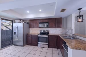 5753 SUMMER SIDE LANE, SARASOTA, FL 34231 - MLS#MFRC7515419