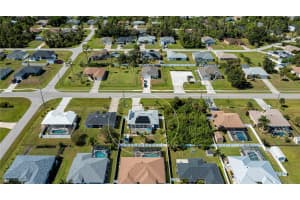 2142 S CHAMBERLAIN BLVD, NORTH PORT, FL 34286 - MLS#MFRC7515434