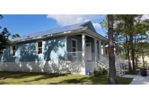 604 TRABUE AVENUE, PUNTA GORDA, FL 33950 - MLS#MFRC7515435