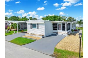 176 MANATEE LOOP, PUNTA GORDA, FL 33950 - MLS#MFRC7515469