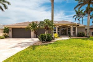 523 Saint Girons Ct, PUNTA GORDA