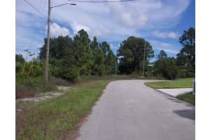 506 WABASSO AVENUE, LEHIGH ACRES, FL 33974 Sold 12/03/25