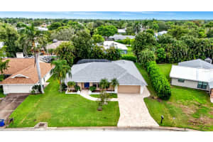 683 ASTARIAS CIRCLE, FORT MYERS, FL 33919 - MLS#MFRC7515487