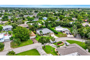 683 ASTARIAS CIRCLE, FORT MYERS, FL 33919 - MLS#MFRC7515487