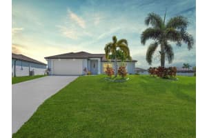 1322 10TH TERRACE, CAPE CORAL, FL 33993 - MLS#MFRC7515490