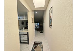4048 OAKVIEW DRIVE, PUNTA GORDA, FL 33980 - MLS#MFRC7515564